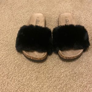 Air Underground Slides w/ Faux Fur